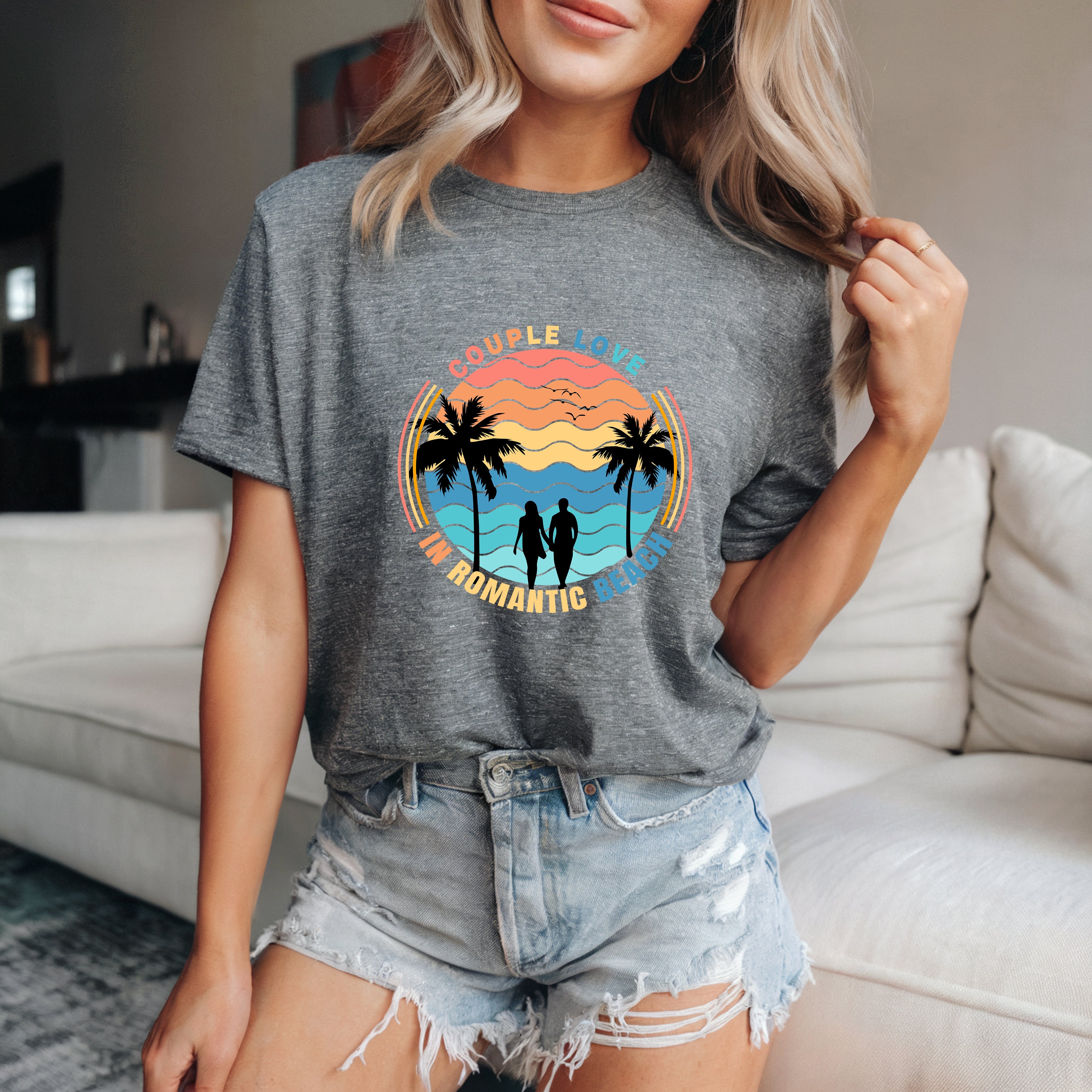 Couple On Vacation Women's Round Neck Slim Short Sleeve