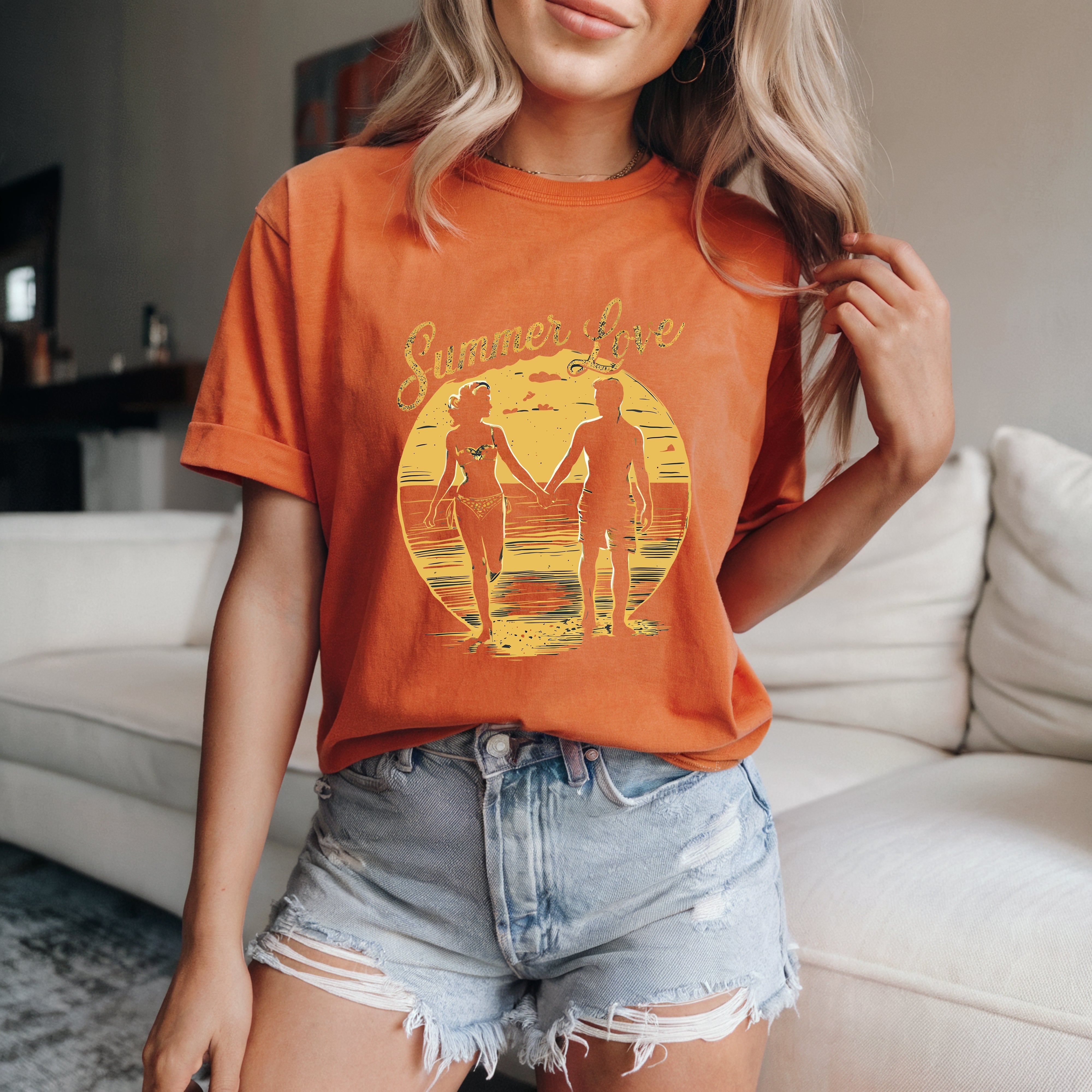 Couple On Vacation Women's Cotton Crew Neck T-Shirt