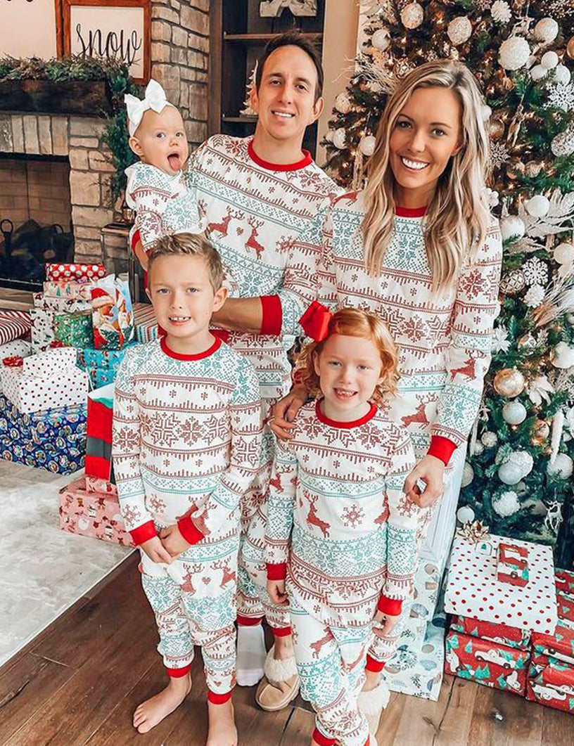 Christmas deer Snowflake Matching Family Christmas Pajamas-Dog Pajamas Included
